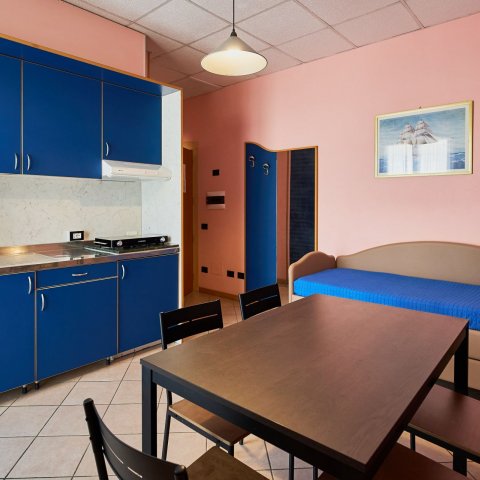 Cucina del bilocale per 4/5 persone al 1° e 2° piano senza vista mare