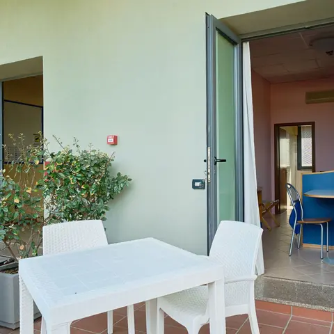 Monolocale per 2 persone piano terra - spazio esterno